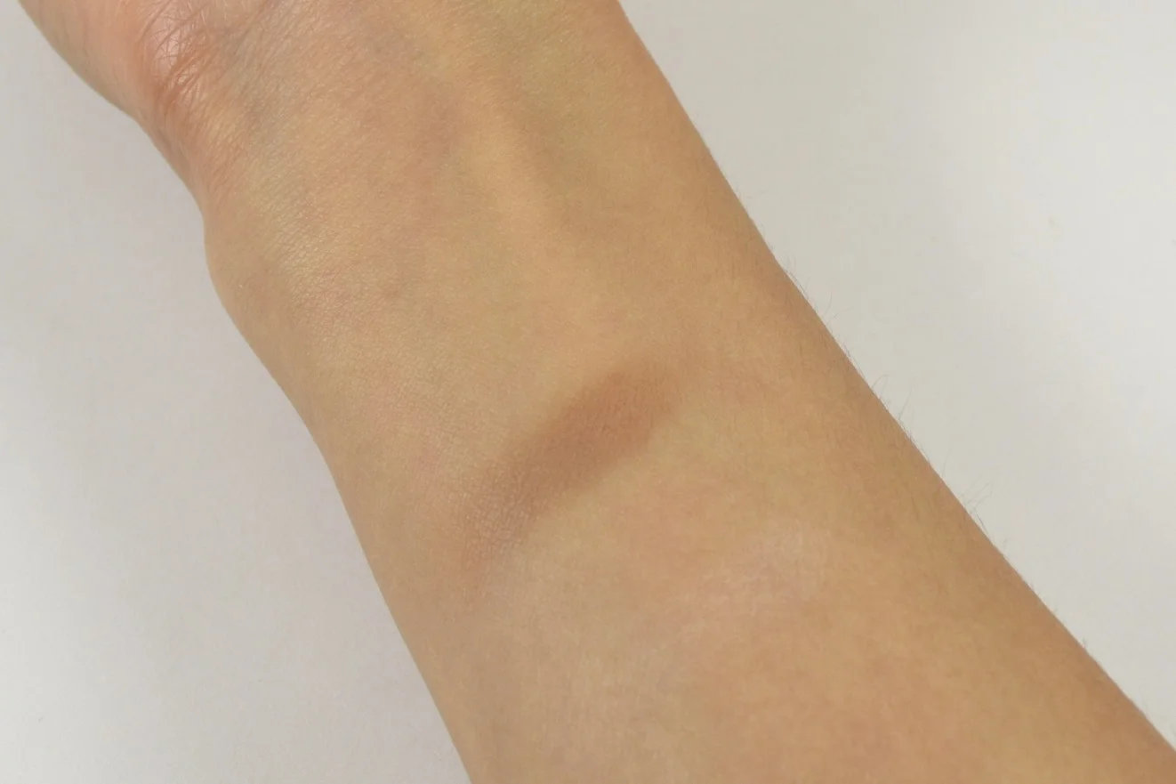 jouer mineral powder bronzer suntan swatch
