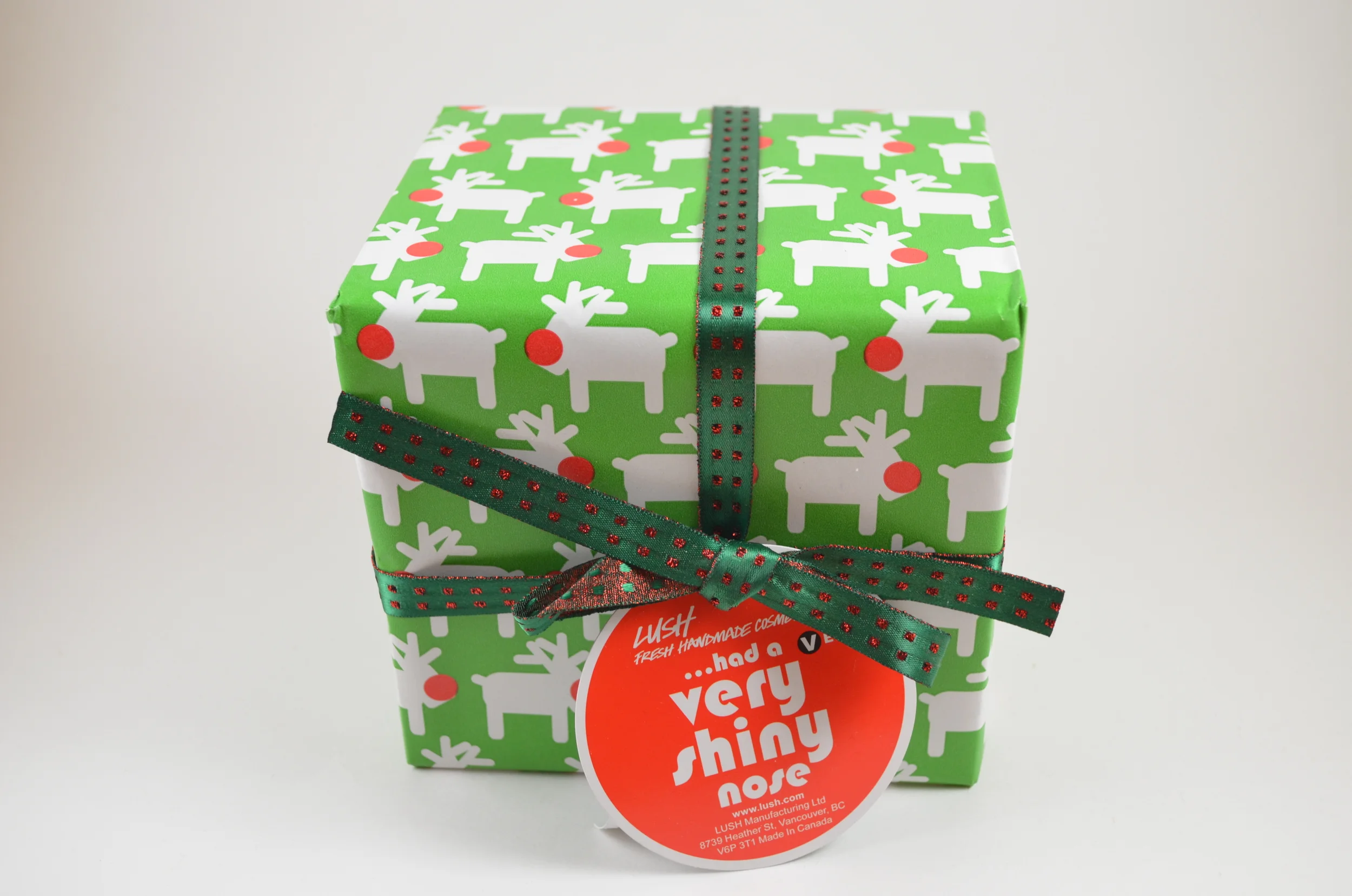 lush had a very shiny nose gift set review