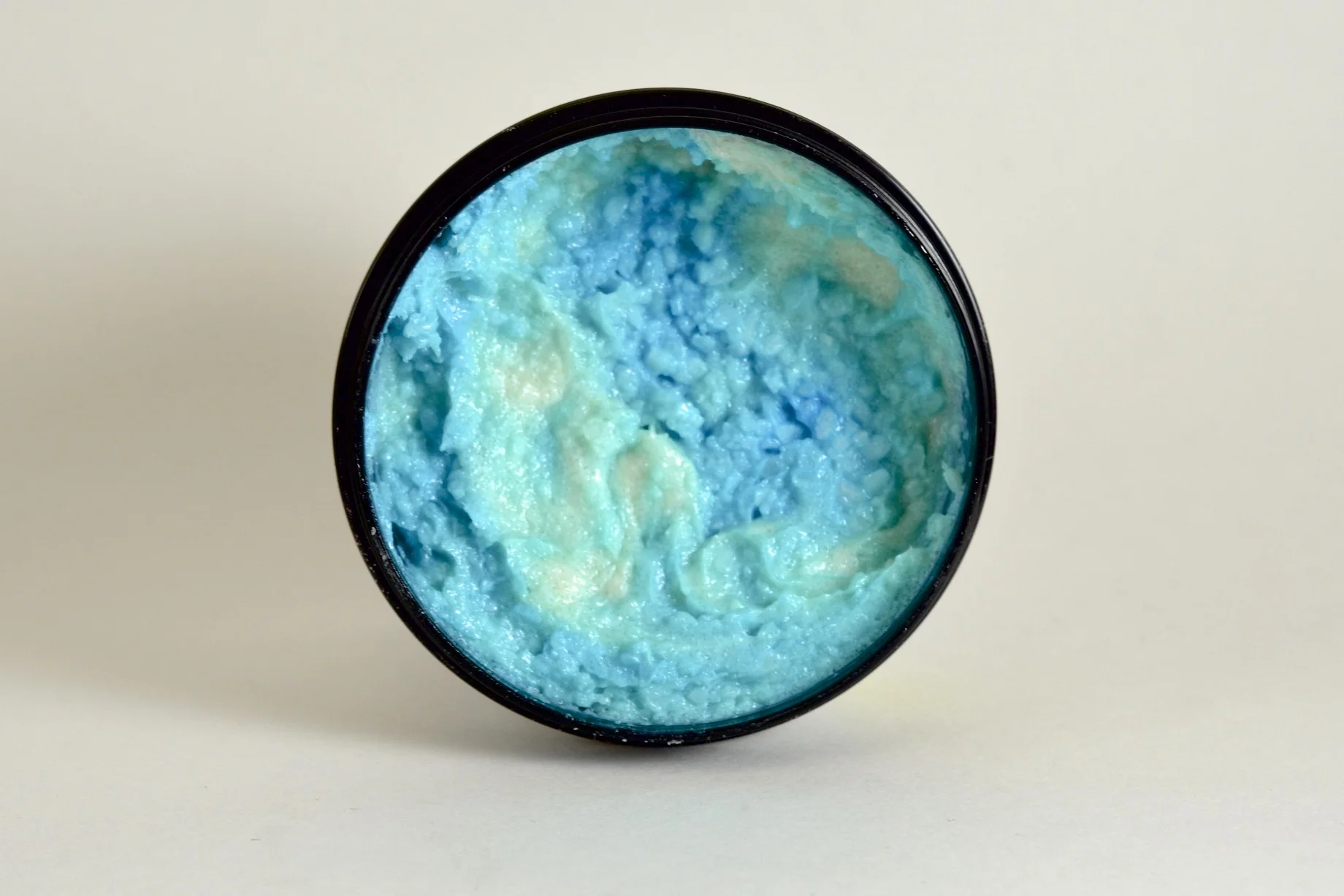 lush ocean salt texture