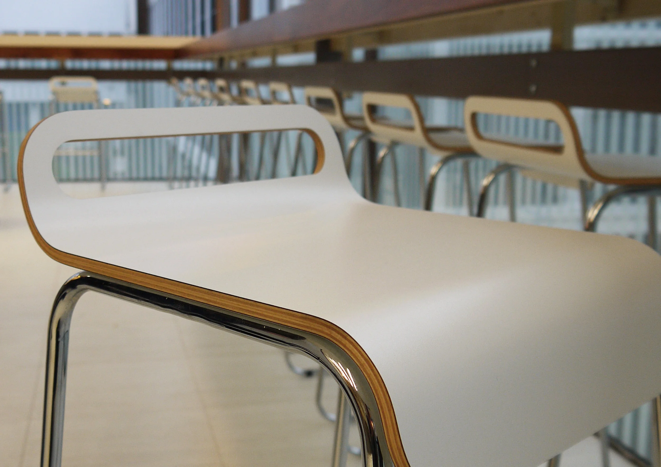 RENOLD CAFE 2.jpg