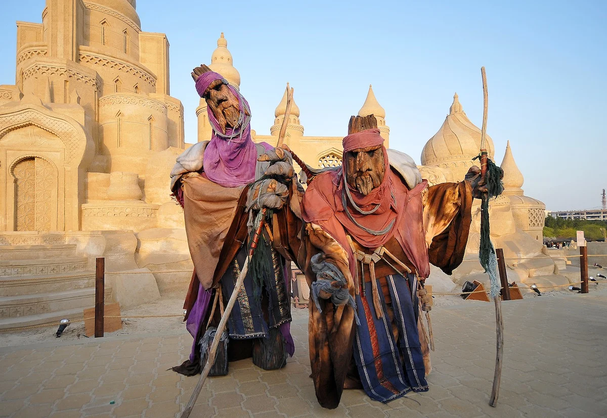 Giant Woodmen Animatronic Costume Character Designers & Fabricators