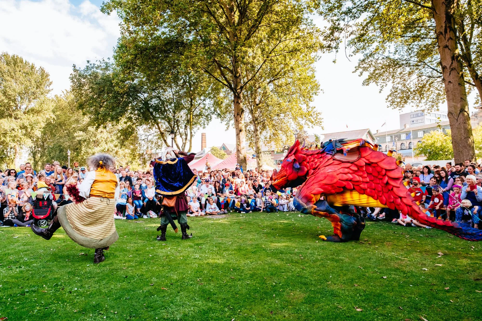 Epico the Dragon Entertainment Show Festival Outdoor Arts Circle Show