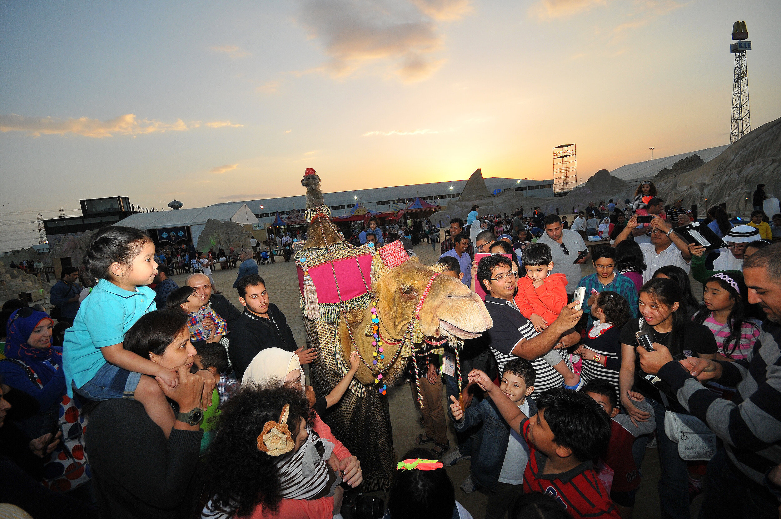 Creature Makers: Animatronic Camel Interactive