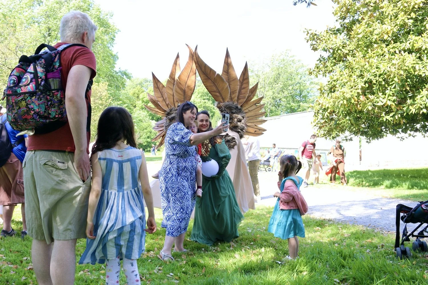 Midsummer Nights Dream Strolling Entertainment