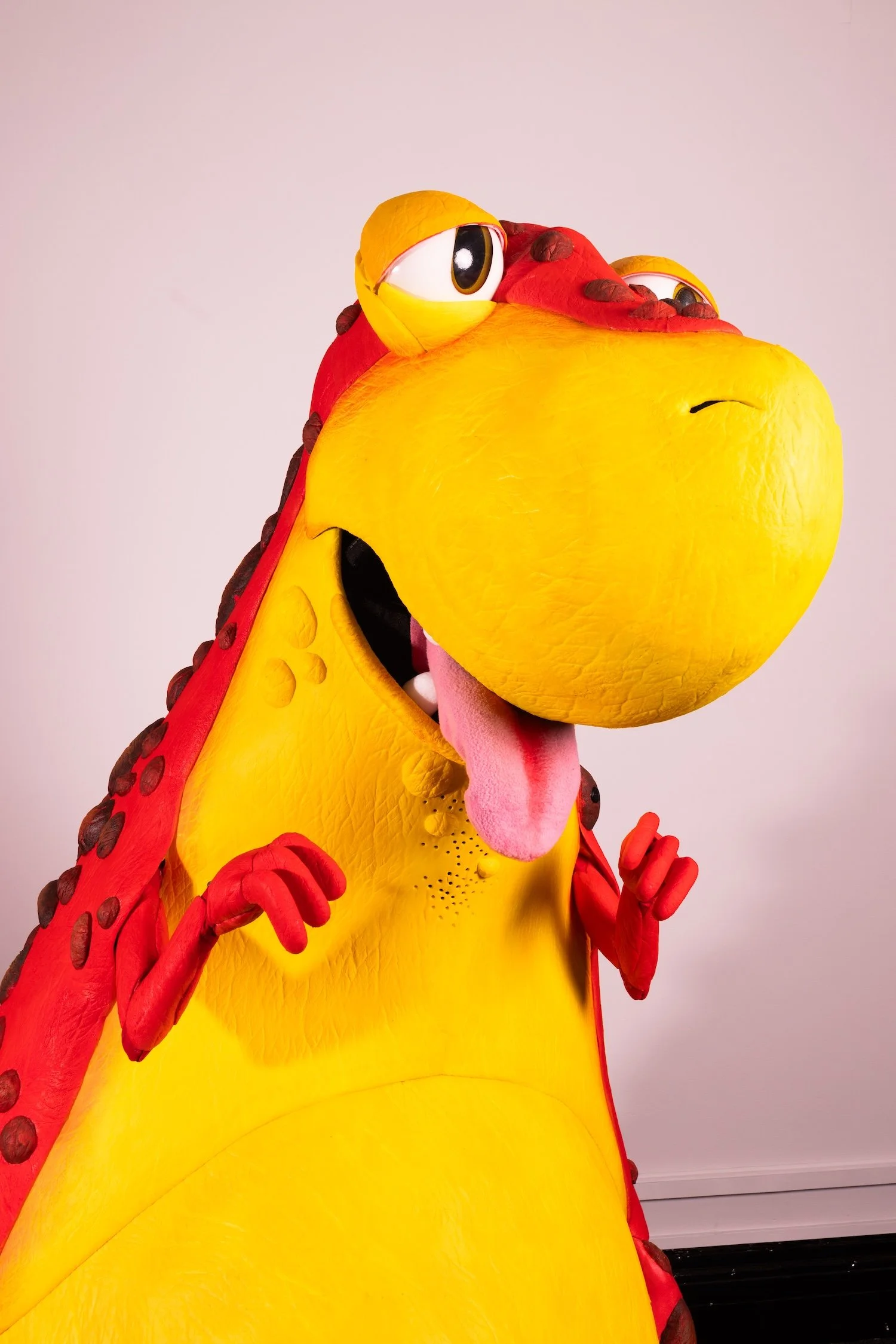 Puppet Maker UK Dino that Pooed a Rock Show