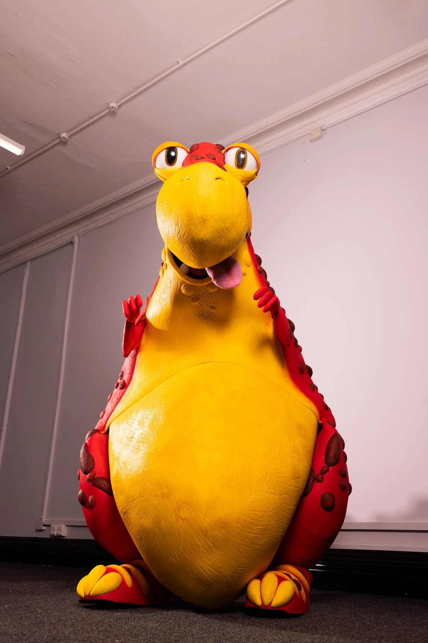 Pro Puppet Workshop UK - The Dino that Pooed a Rock Show