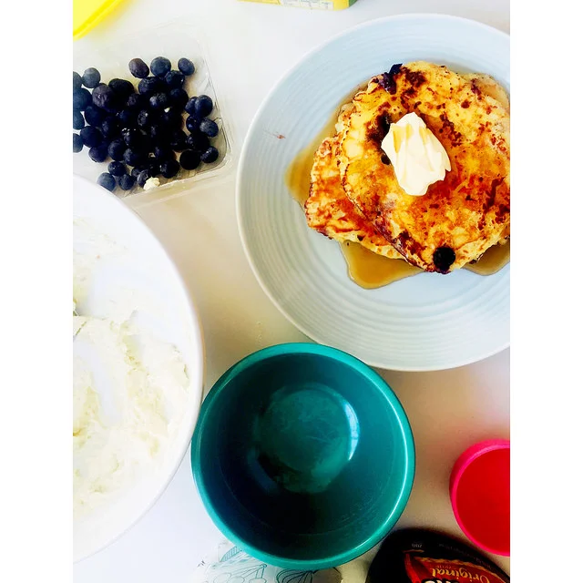 MAKE THESE: Greek Yogurt Blueberry Pancakes