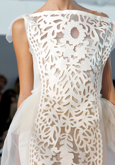 louis-vuitton-rtw-spring2012-details-036_09202259040.jpg
