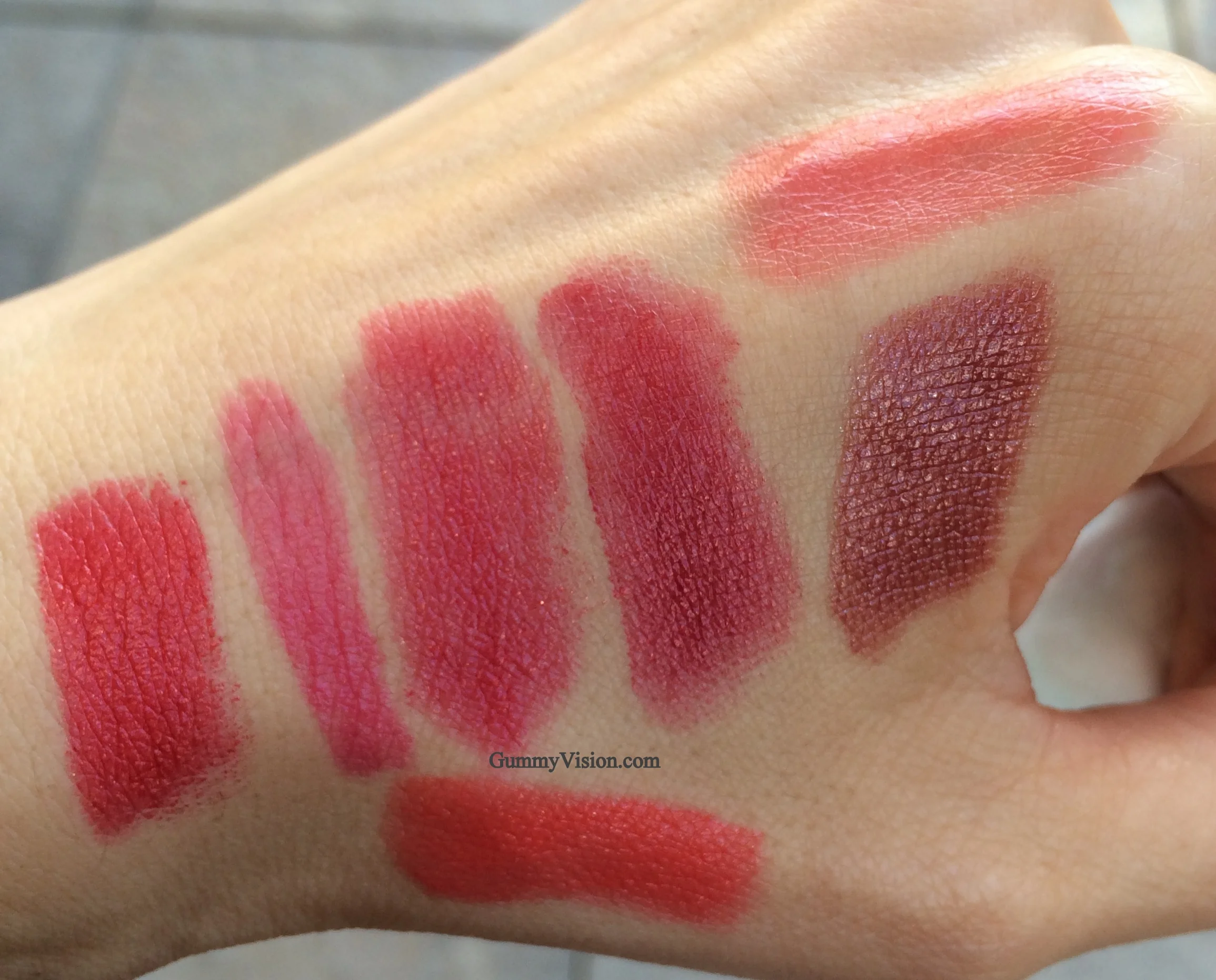Fall 2014 Guerlain Kiss Kiss - outside shade