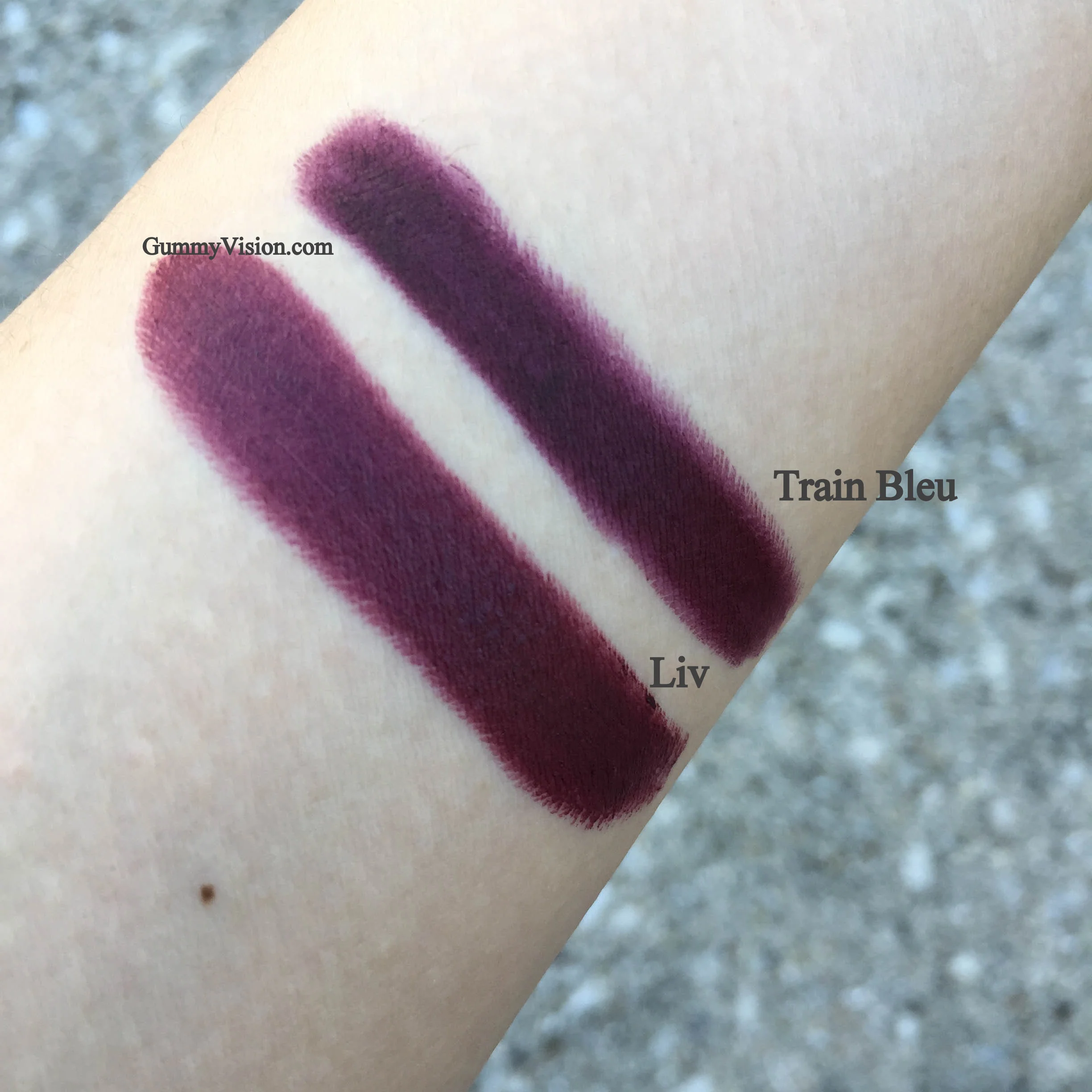 NARS Audacious Lipstick in Liv and NARS Velvet Matte Lip Pencil in Train Bleu