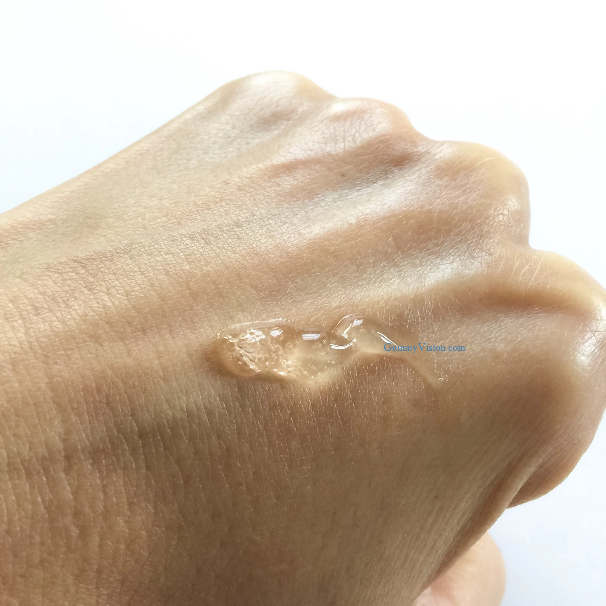Indie Lee Brightening Cleanser - gummyvision.com