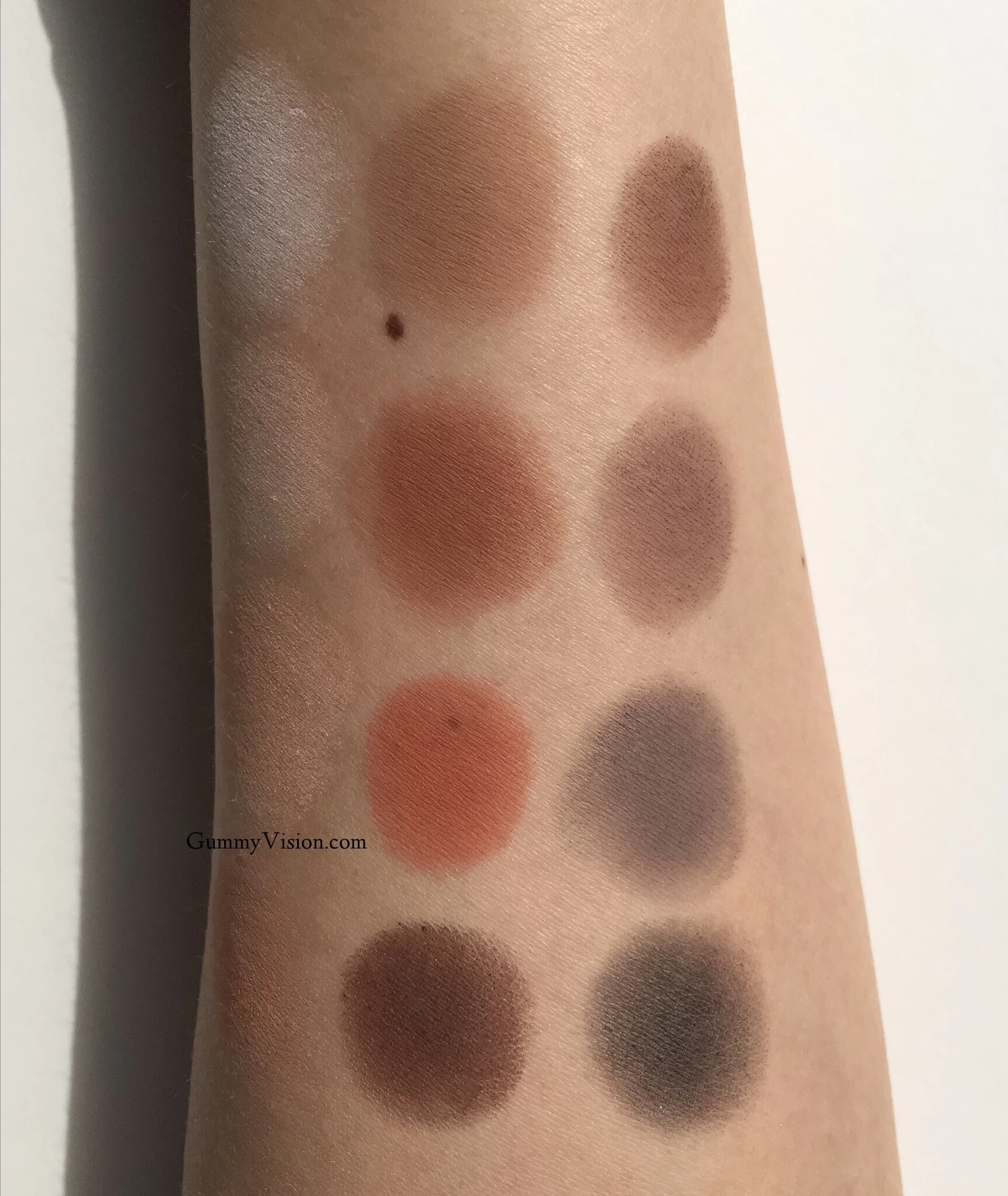 Viseart Eyeshadow Palette In 01 Neutral Matte - gummyvision.com
