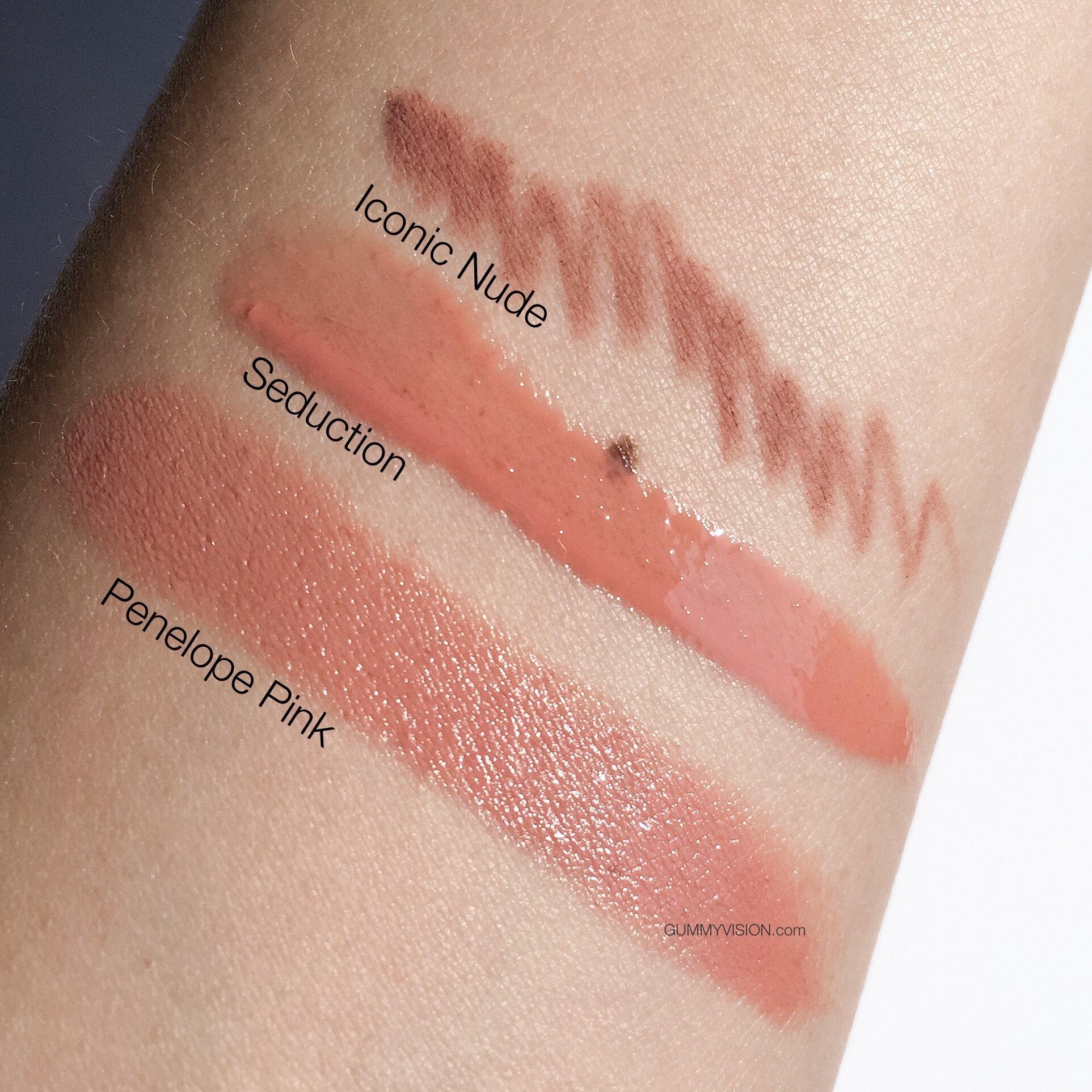 charlotte tilbury glow kiss