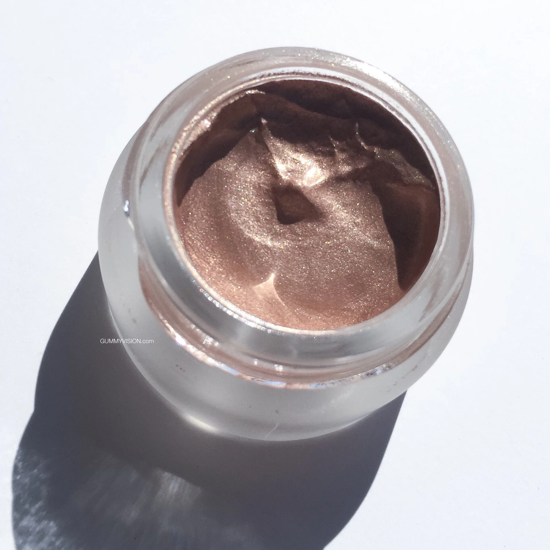 Charlotte Tilbury Eyes to Mesmerize in Norma Jean - gummyvision.com