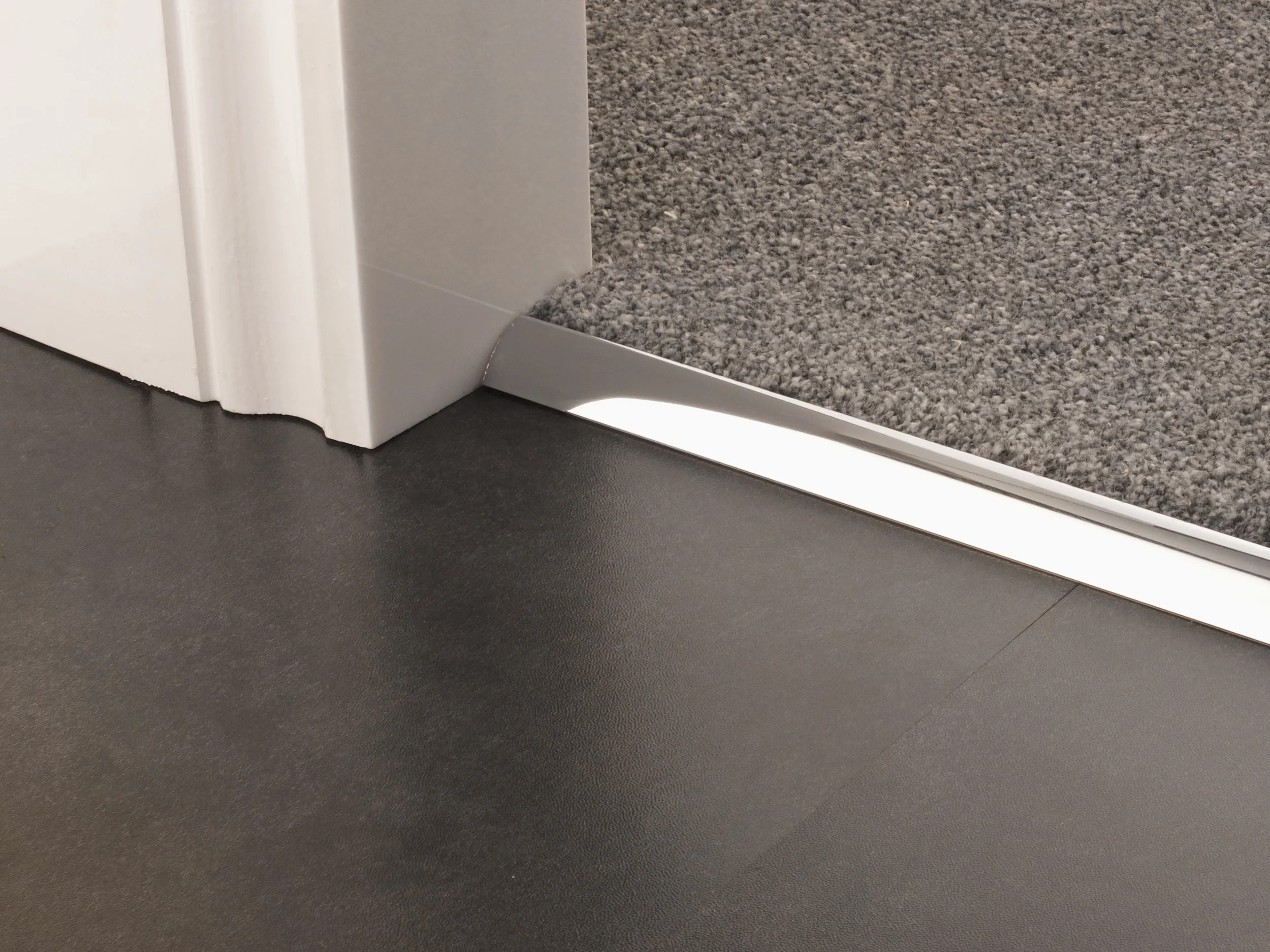 stairrods-doorbar-chrome-single9.jpg