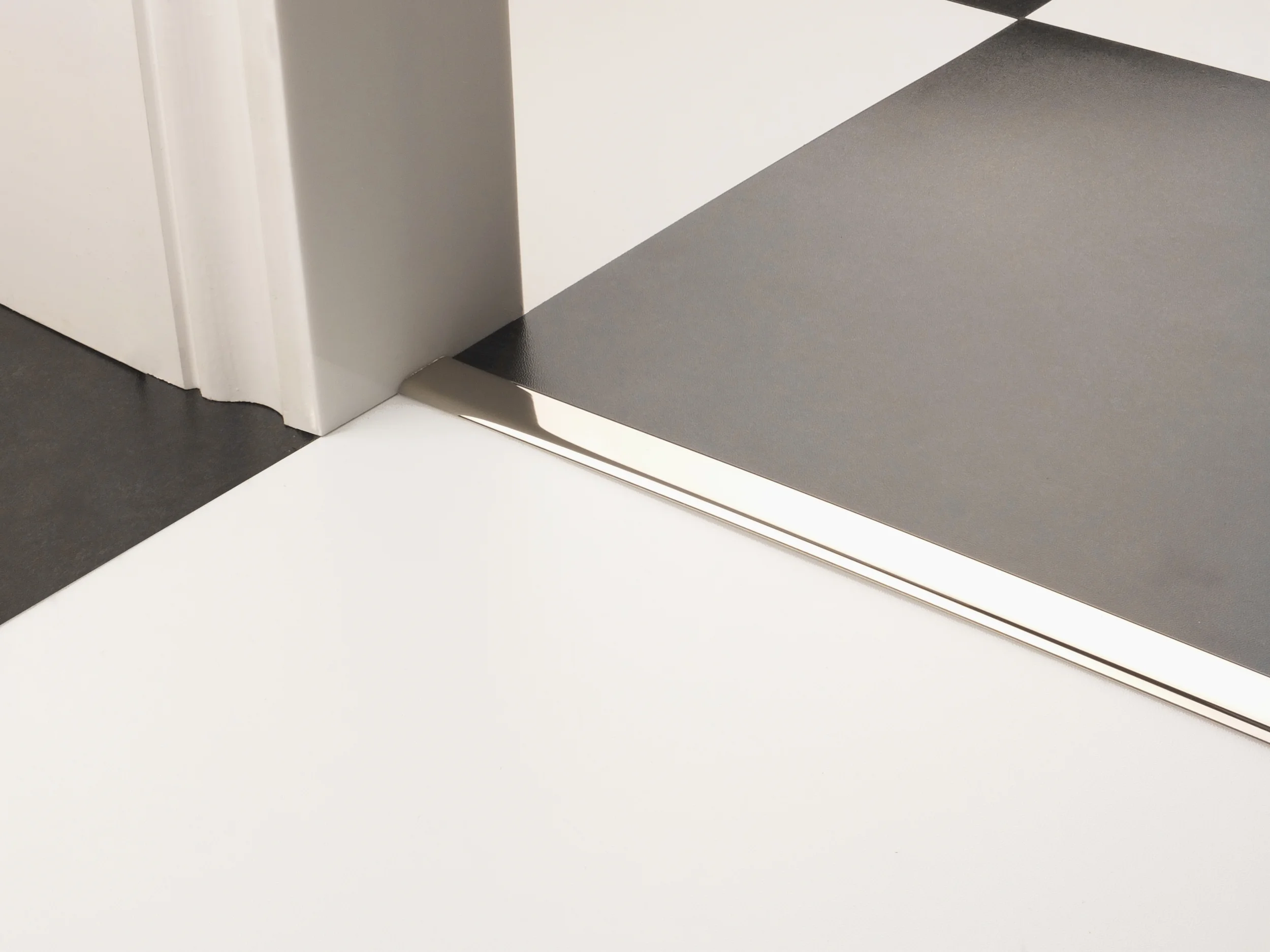 stairrods-doorbar-polished-nickel-vinyl-edge.jpg