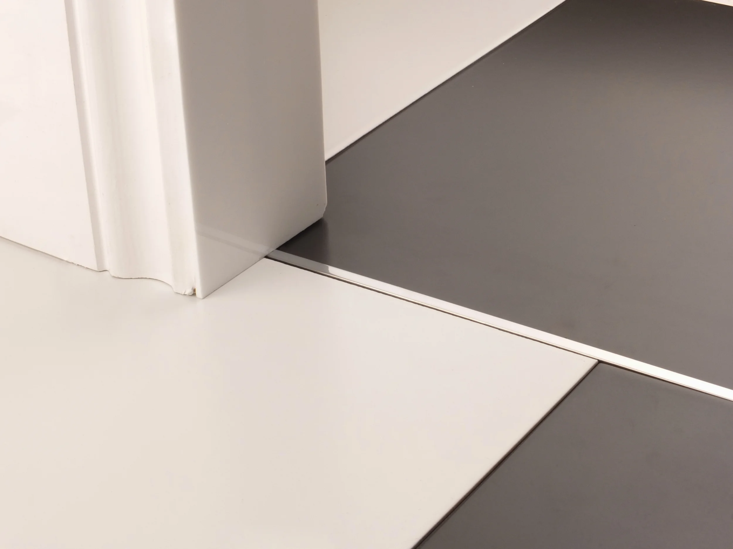 stairrods-doorbar-brushed-chrome-divider-HFHF.jpg