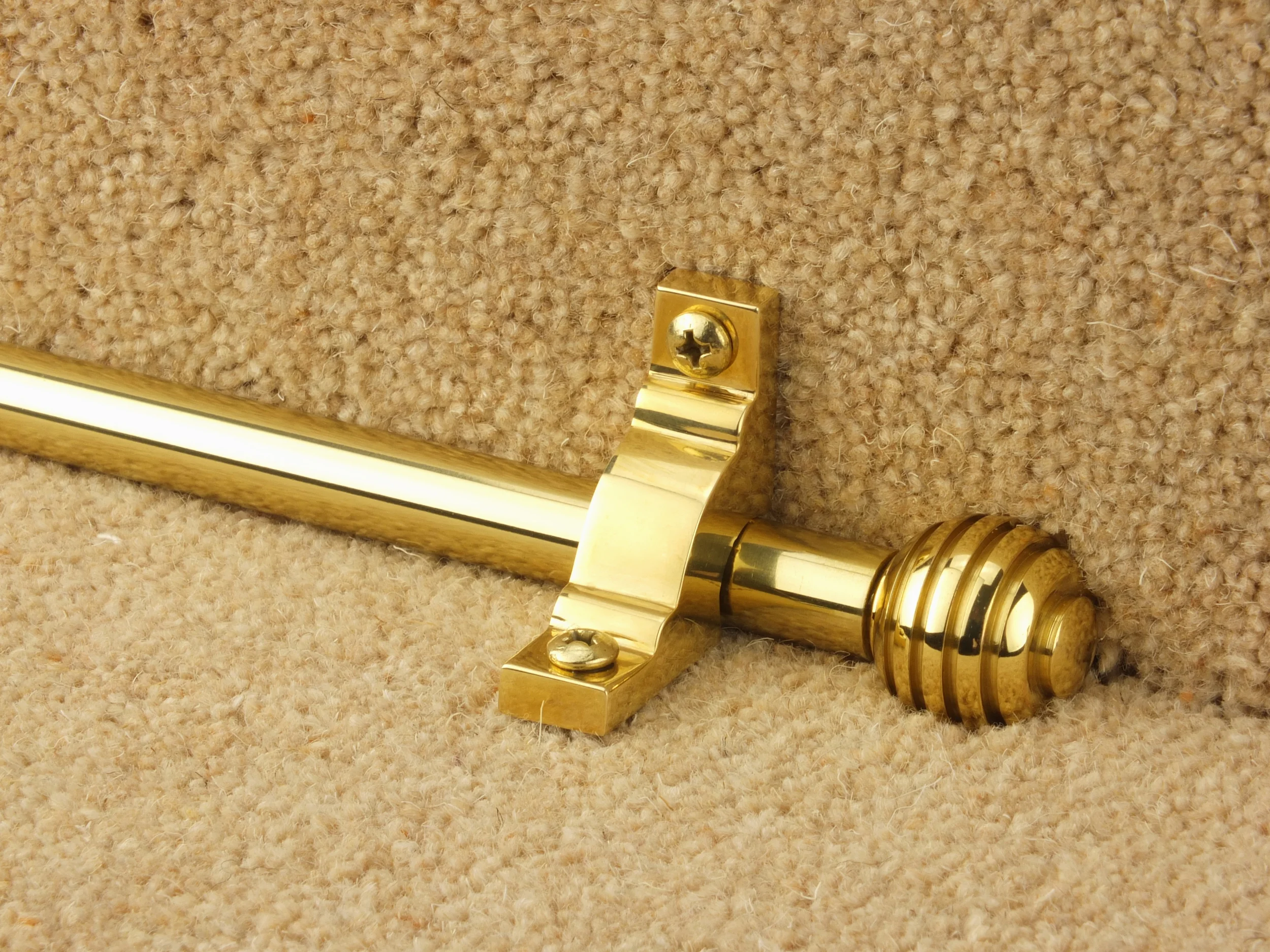 stairrods-brass-modern-sphere-ff.jpg