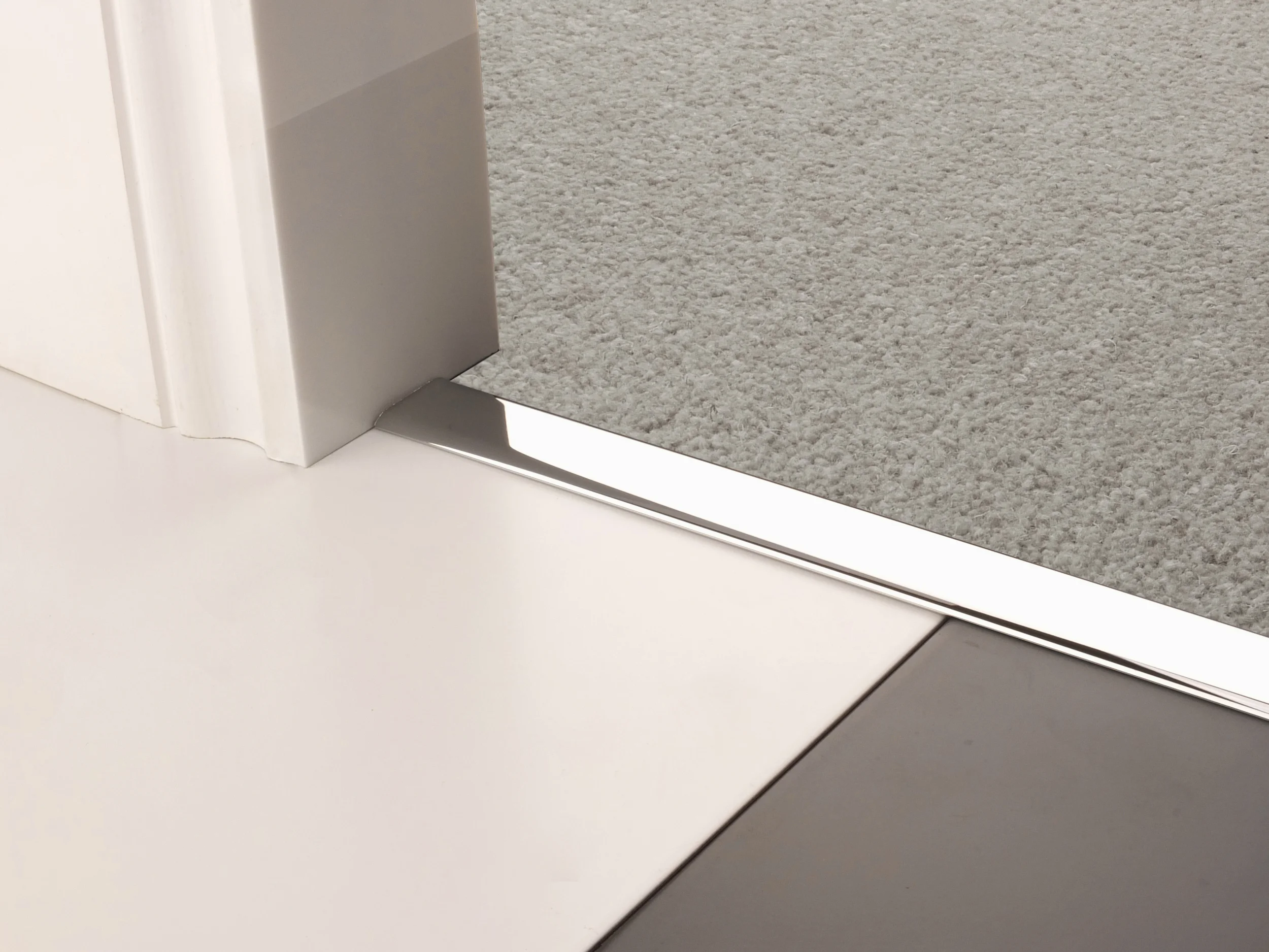 stairrods-doorbar-chrome-ztrim.jpg