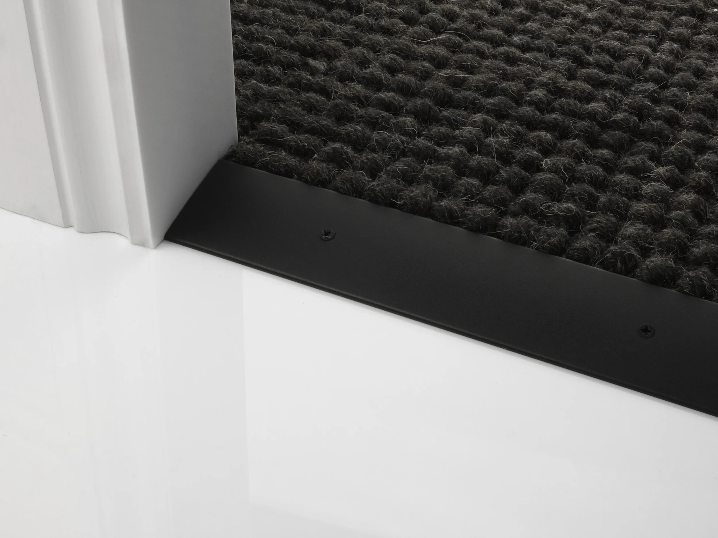 door_bar_cover-55mm_c2h_black.jpg