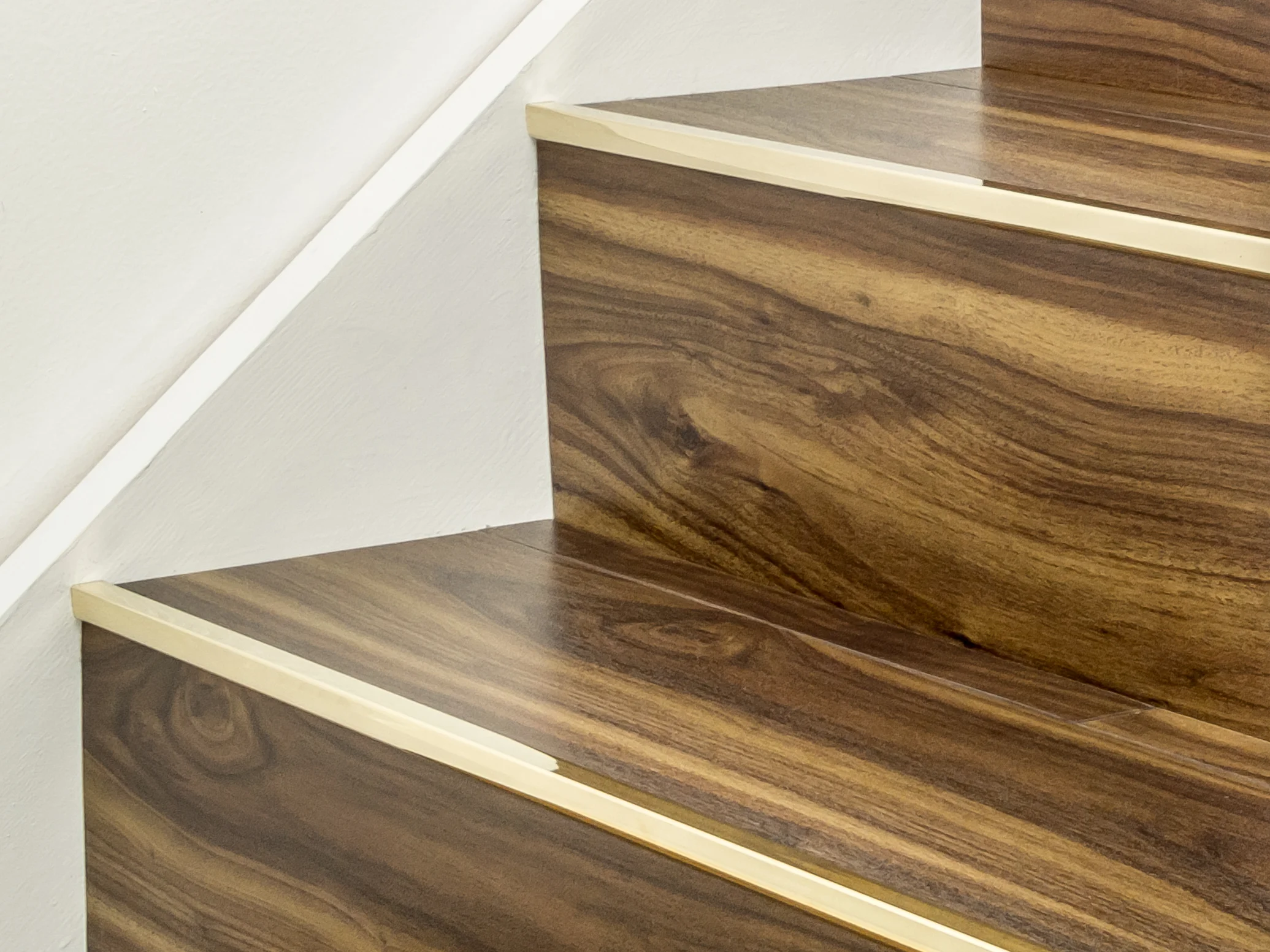 Stairrods-brass-little-nose-stair.jpg