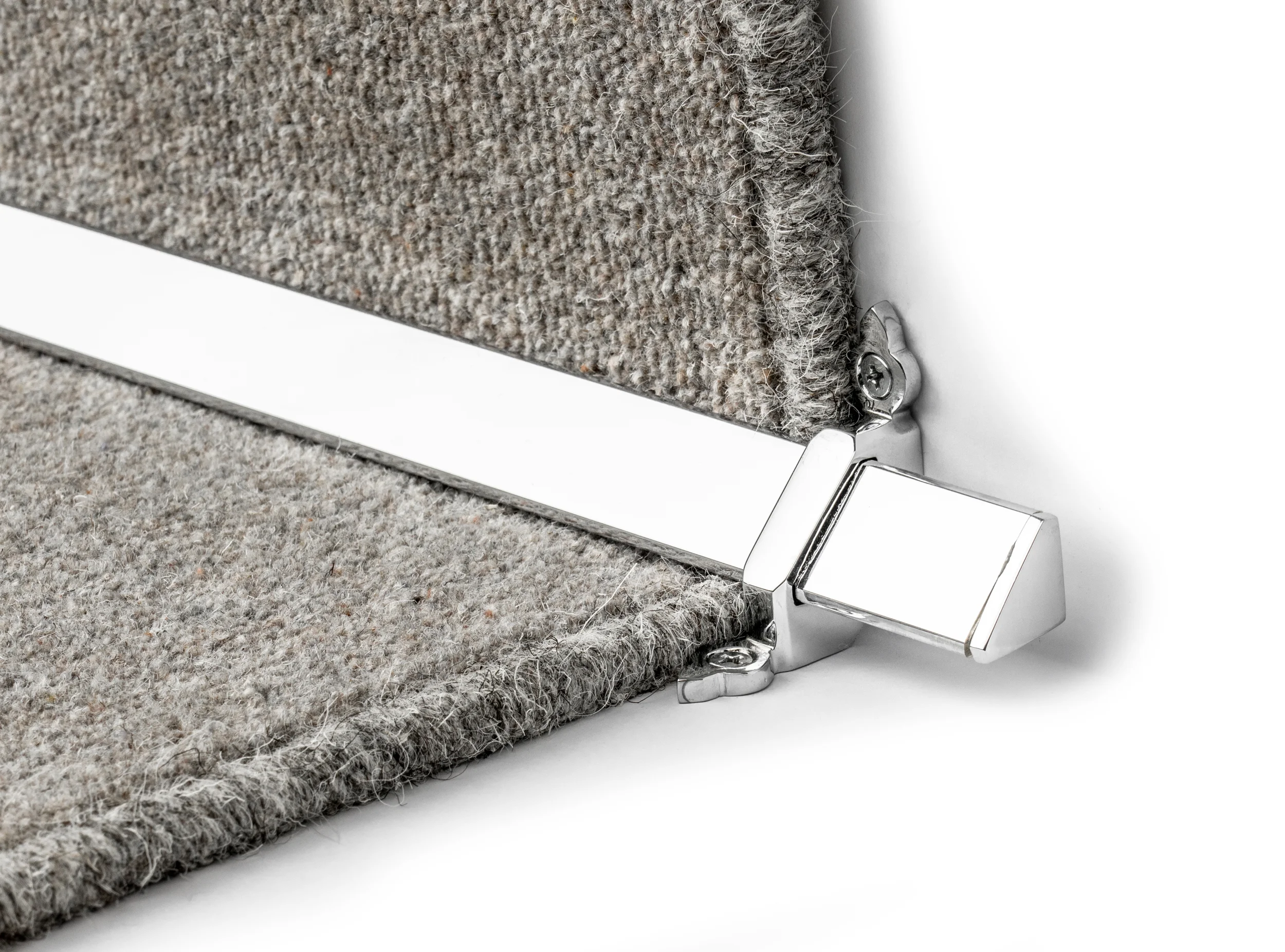 stairrods-chrome-royale-vue 3.jpg