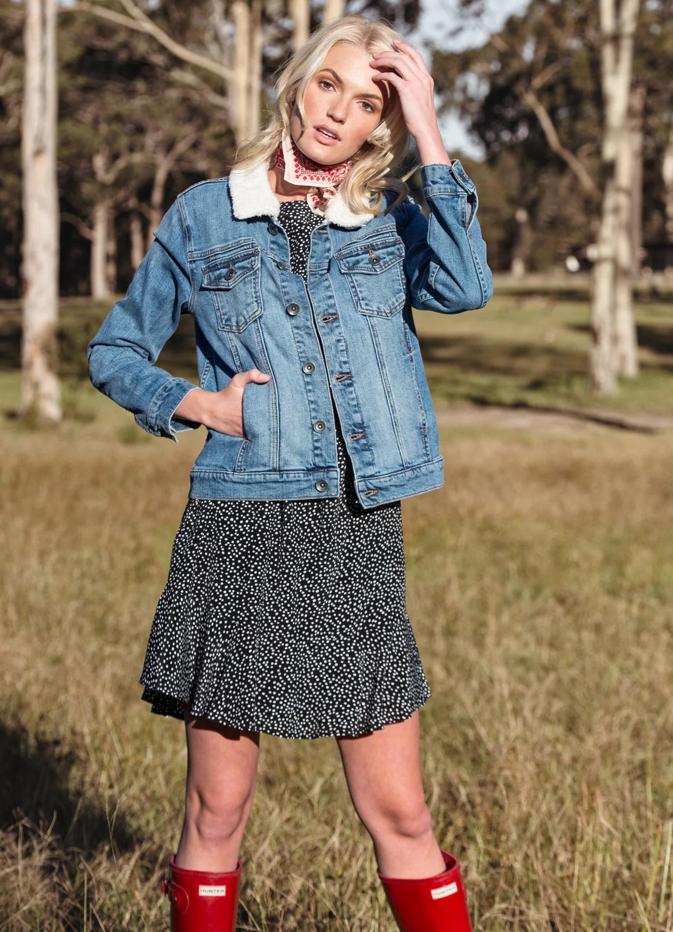 0146_JAG_AUTUMNWINTER_CREDIT_DominicLoneragan_180418_1493-Edit_LRG_SML.jpg