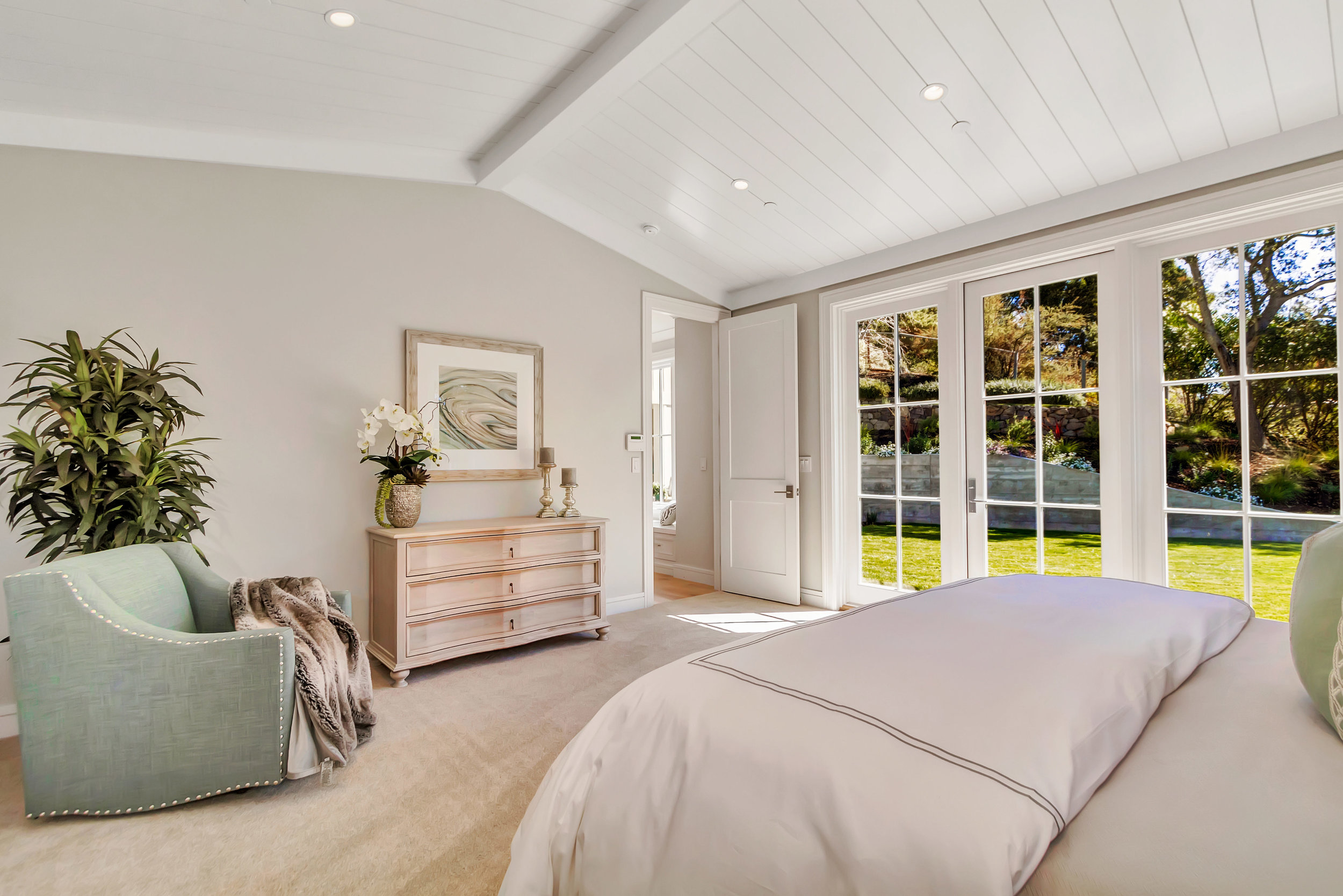 36 Las Vegas Rd Orinda CA-print-028-18-Master Bedroom-4200x2803-300dpi.jpg