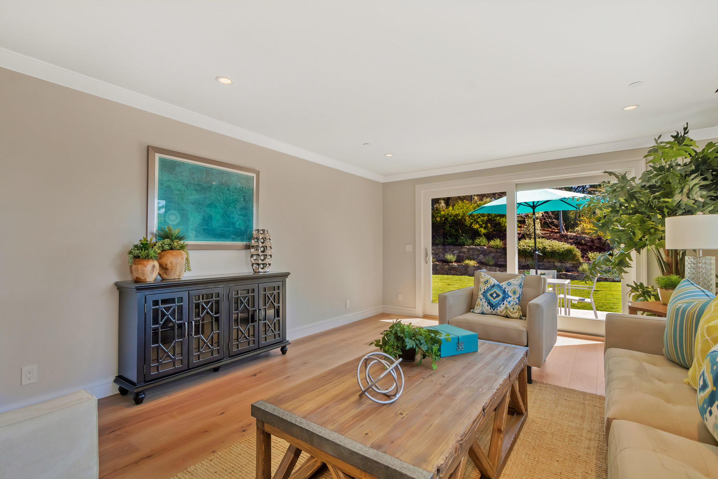 36 Las Vegas Rd Orinda CA-print-037-22-Family Room-4200x2801-300dpi.jpg
