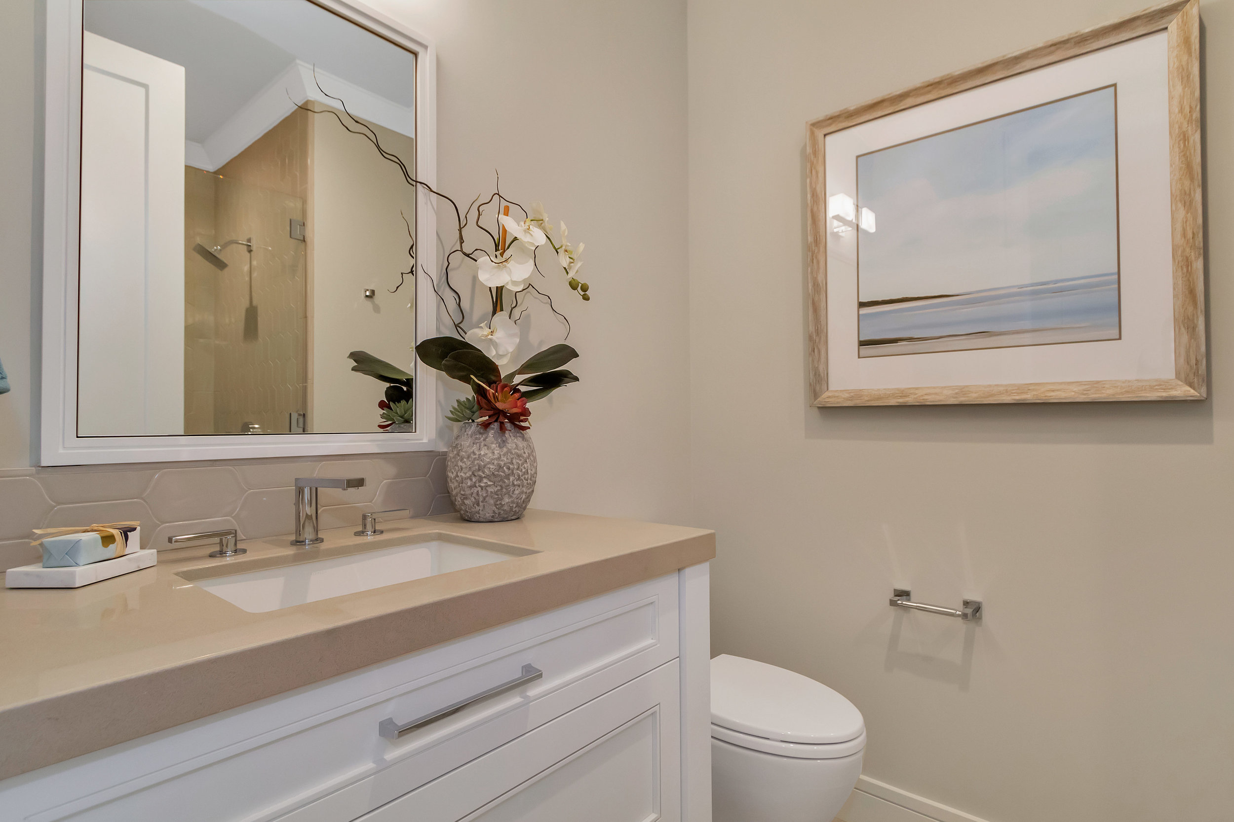 36 Las Vegas Rd Orinda CA-print-041-12-Bathroom-4200x2800-300dpi.jpg
