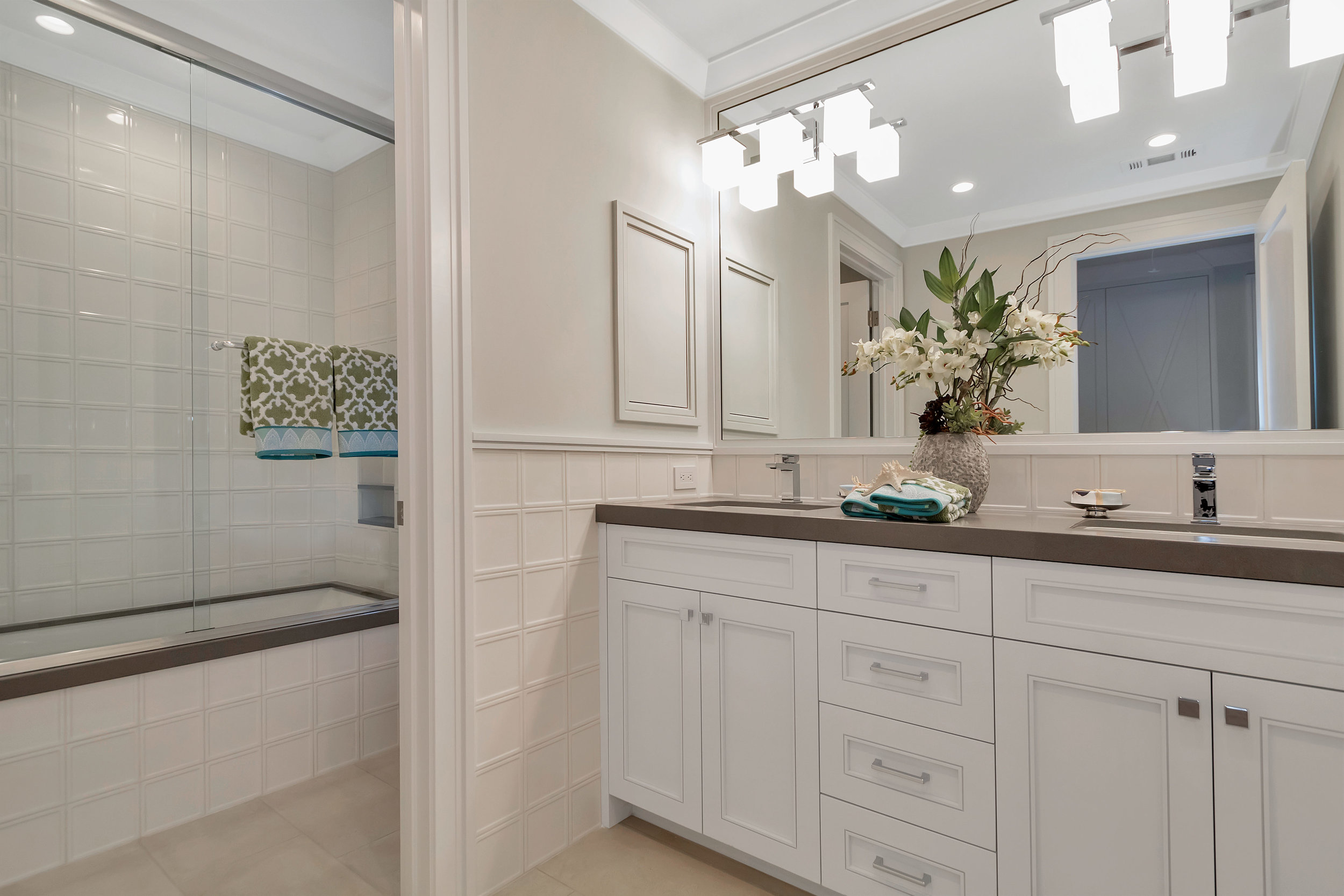 36 Las Vegas Rd Orinda CA-print-045-35-Bathroom-4200x2800-300dpi.jpg
