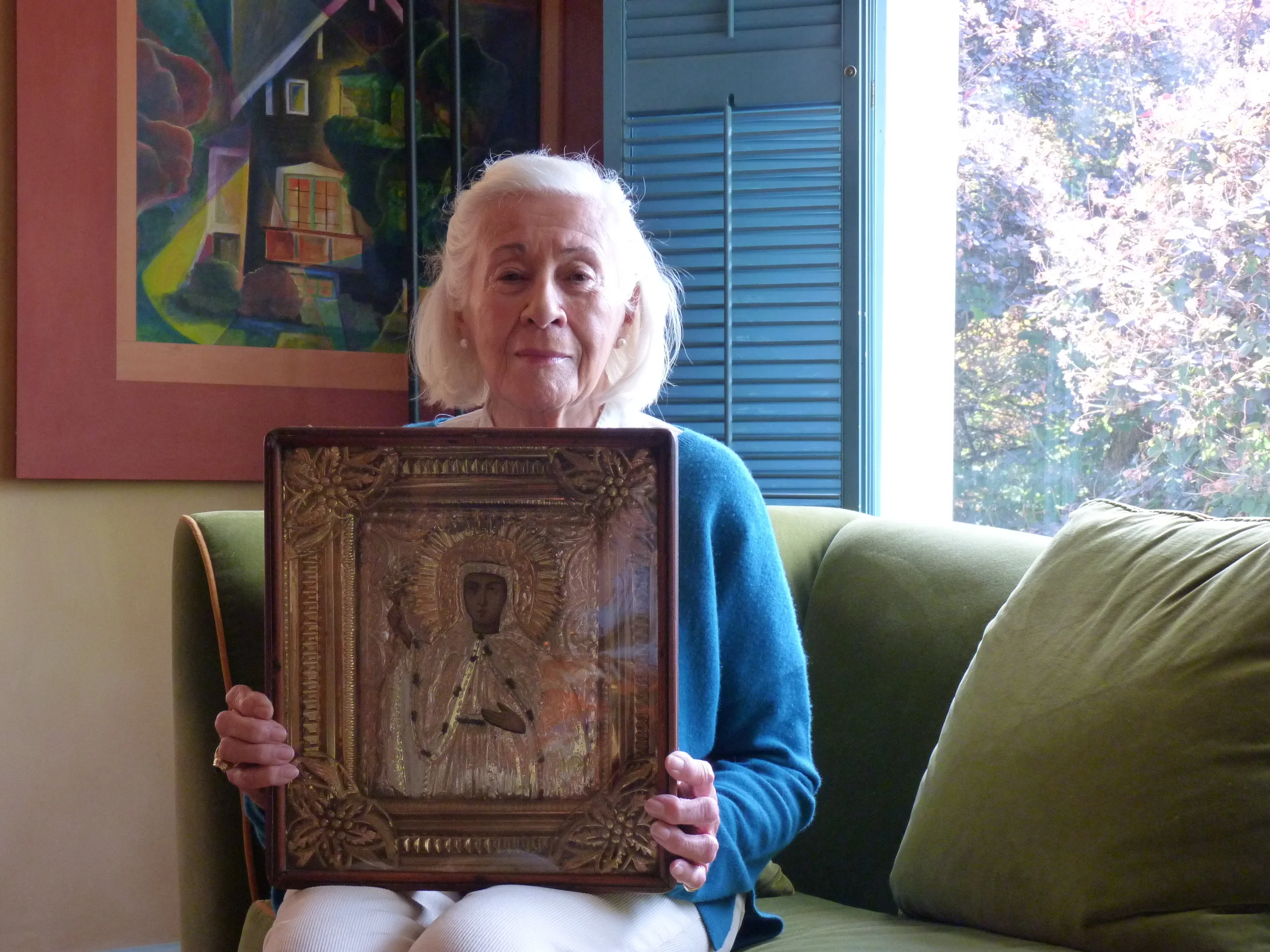 Nonna Mimma presenting the St Parascheva icon, June 2014