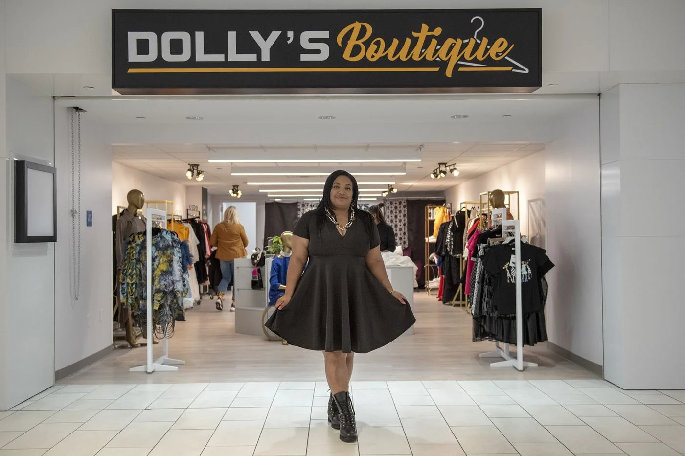 Dolly's Boutique Featured in The Philadelphia Inquirer