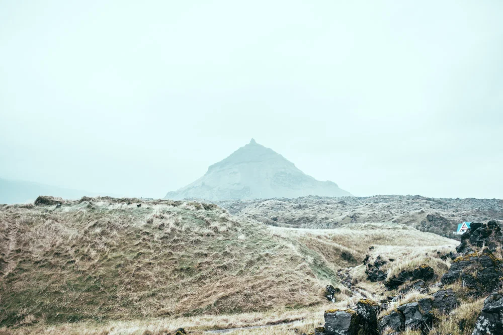 volcano-icelnad.jpg