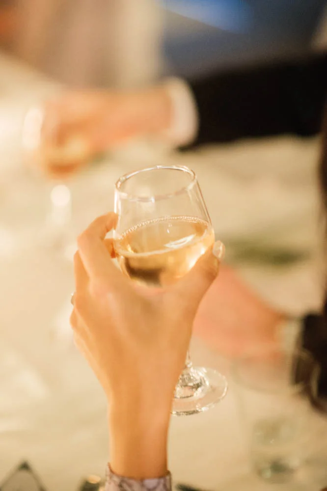 holding-wine-glass.jpg