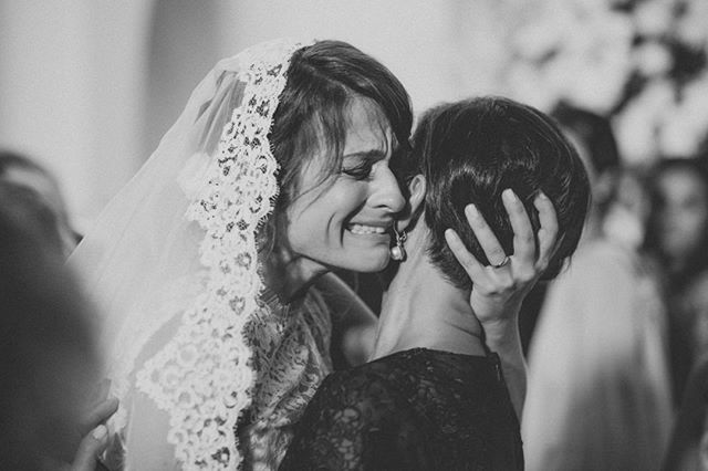 A moment of happiness from a beautiful wedding I shot in Italy

#melbourneweddingphotographer #melbournewedding #melbourneweddingphotography #melbourneweddingphotographers #weddingphotographymelbourne #sydneyweddingphotographer #sydneyweddingphotogra
