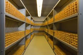  Ein Goldhort. Modern ist allerdings nur die Beleuchtung.