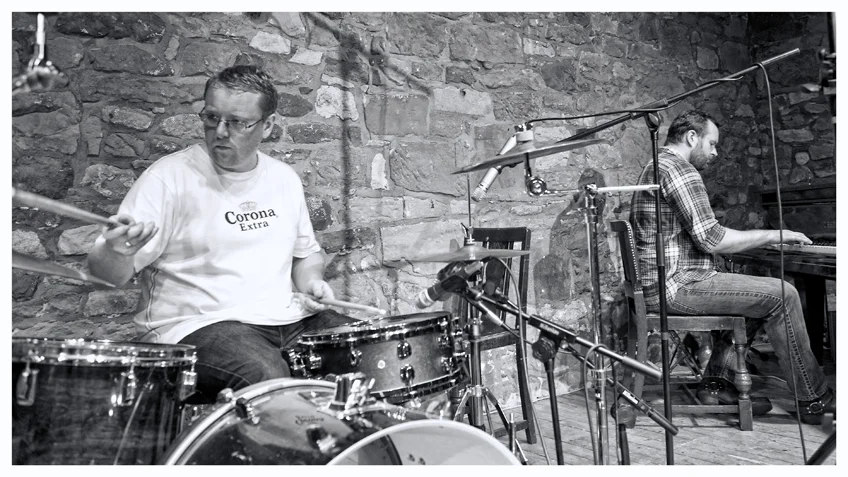 Full Tonne Kidd Studio 08 BW.jpg