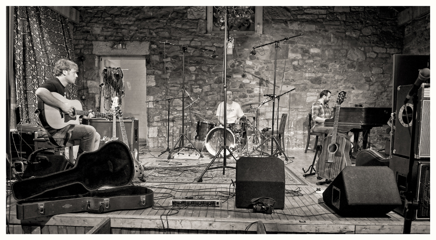 Full Tonne Kidd Studio 12BW .jpg