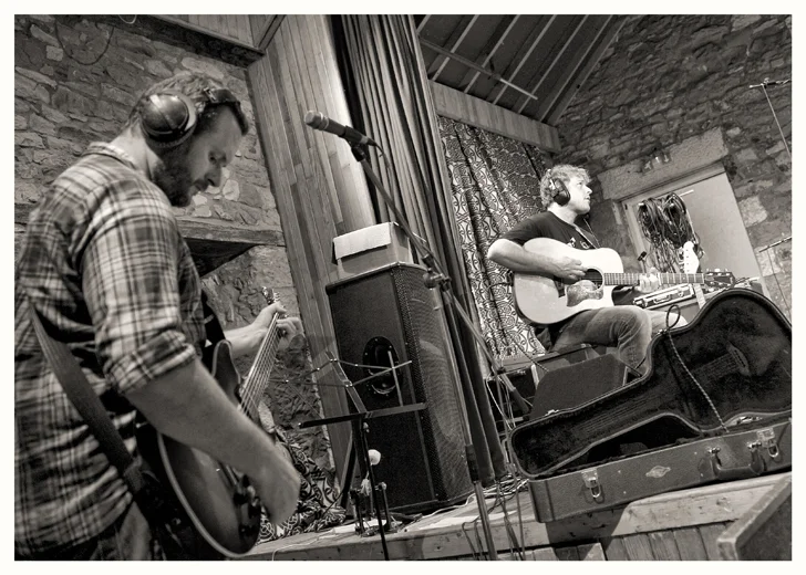 Full Tonne Kidd Studio 20BW .jpg