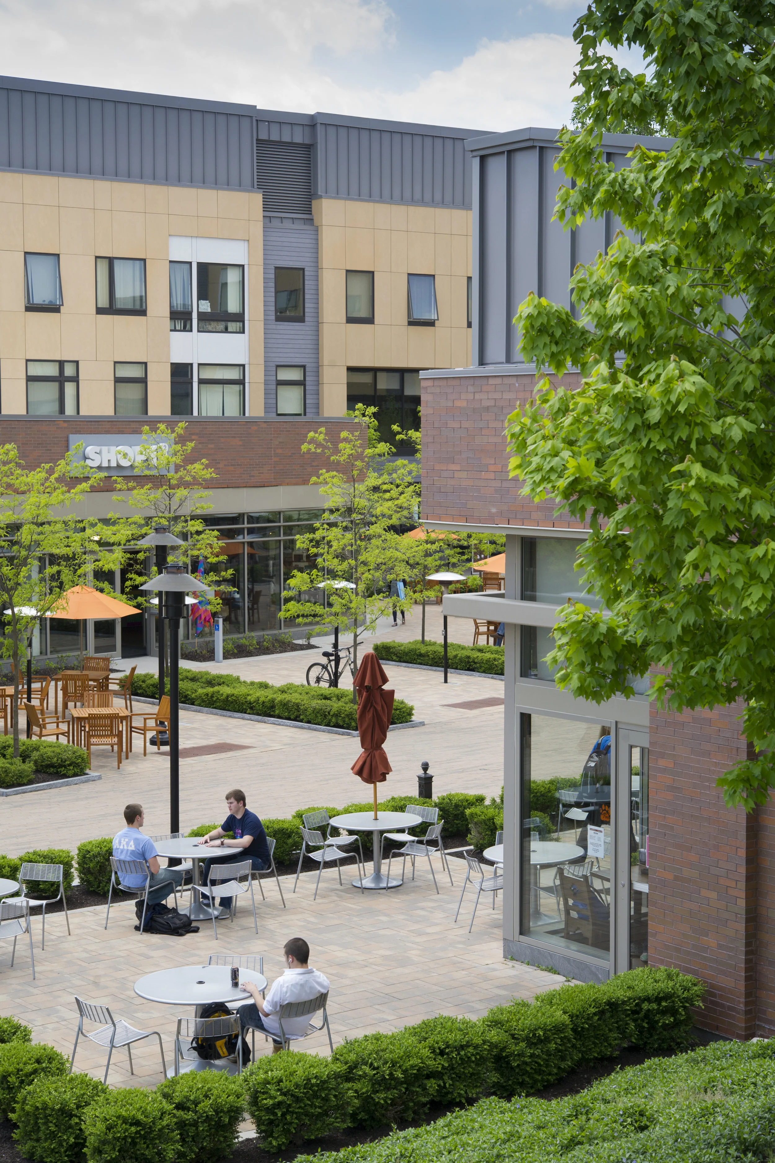 rit uses campusgroups to connect all aspects of their student community, from classrooms to residences.