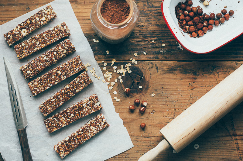 hazelnut-cocoa-granola-bars-15.jpg