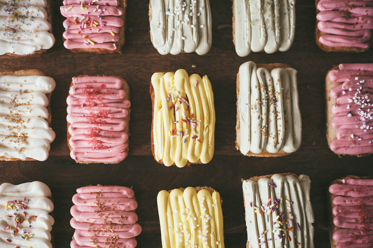 vanilla-loaf-cakes-8.jpg