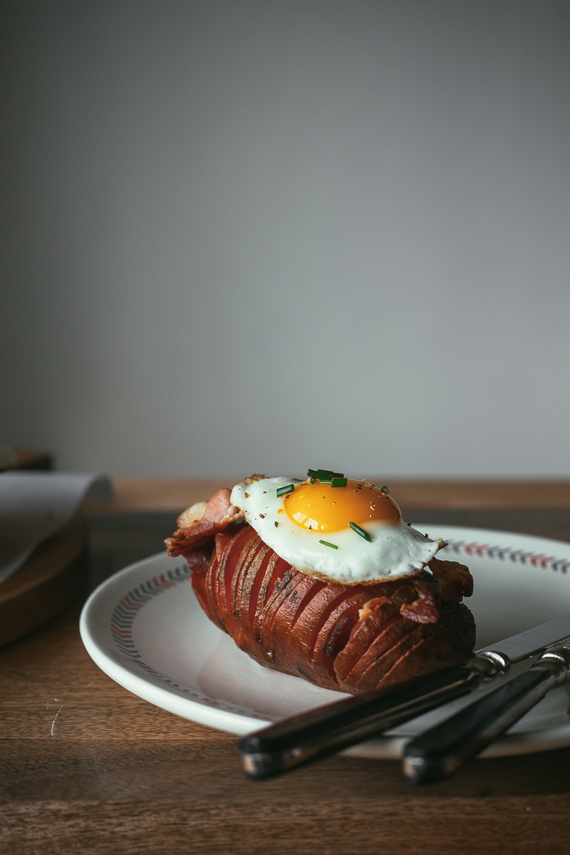 breakfast hasselback sweet potatoes-7.jpg