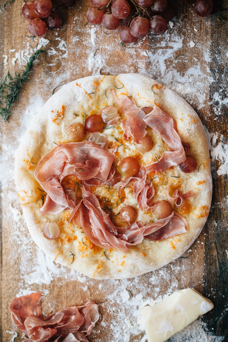 prosciutto-grape-pizza-6.jpg