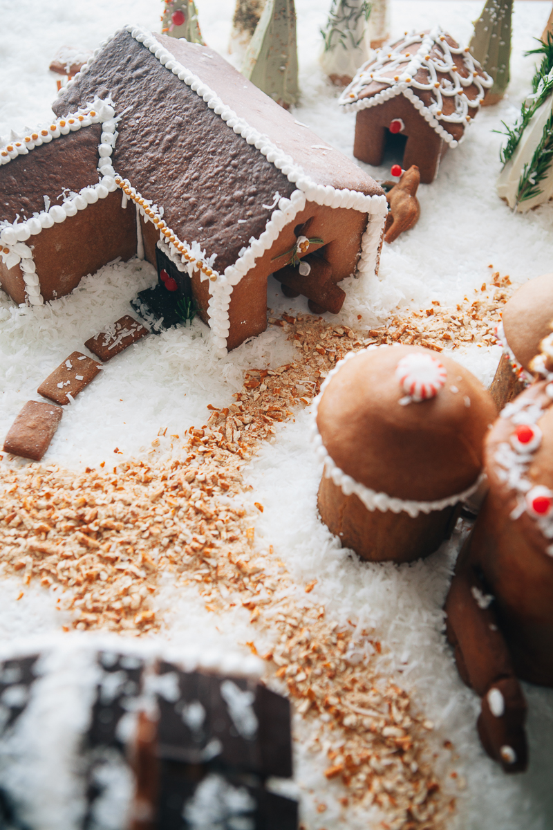 gingerbread farm-21.jpg