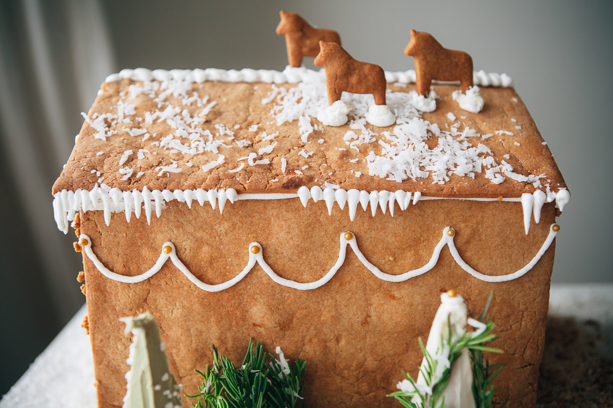 gingerbread farm-14.jpg
