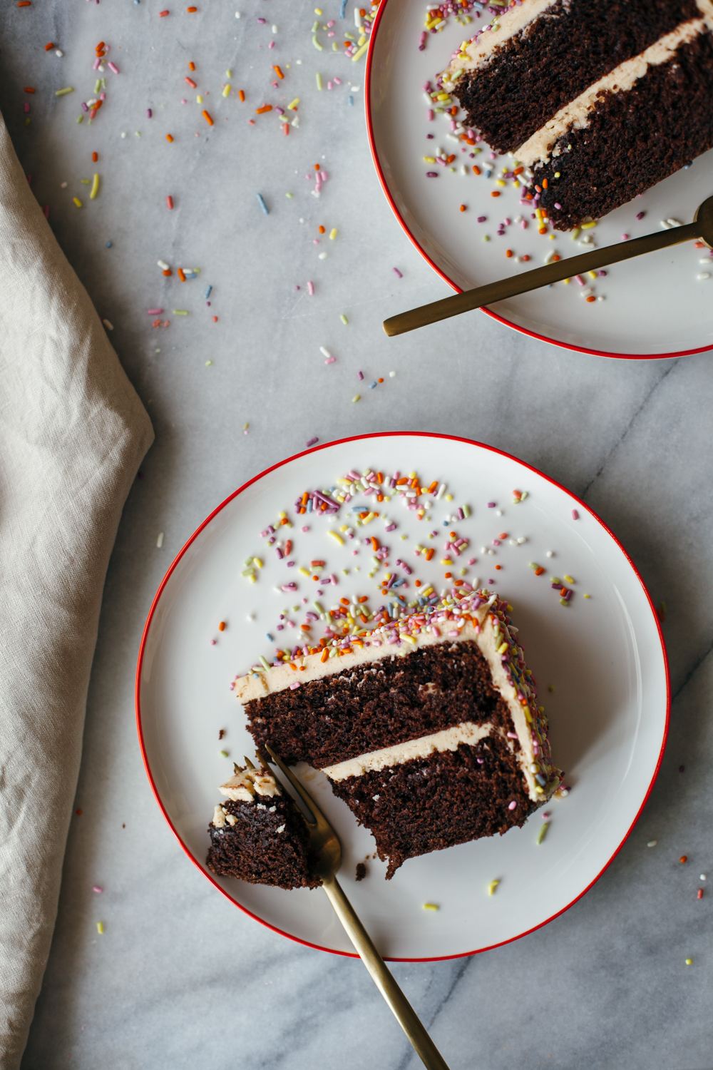 chocolate peanut butter cake-3.jpg