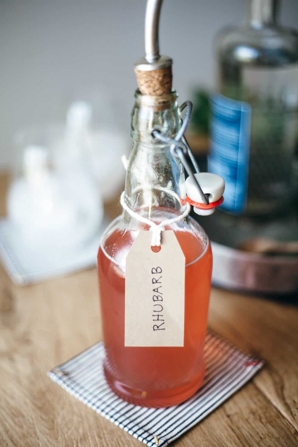 rhubarb syrup-1.jpg