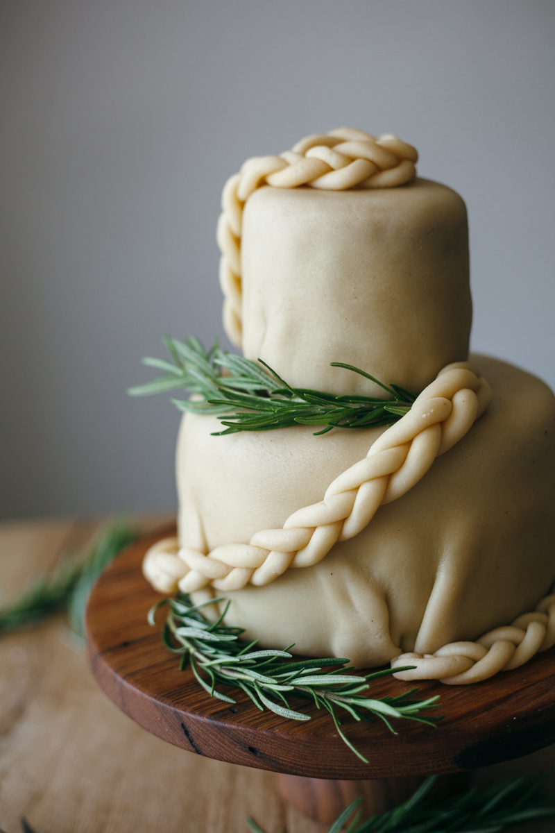 marzipan wedding cake-9.jpg